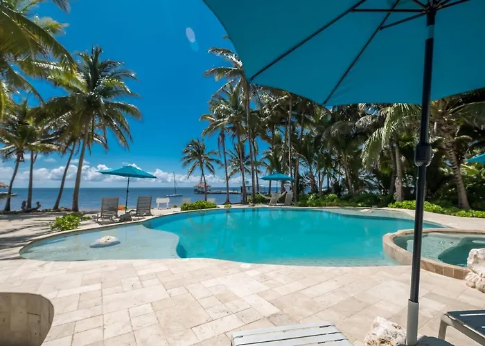 Coral Bay - Lionfish Apartment